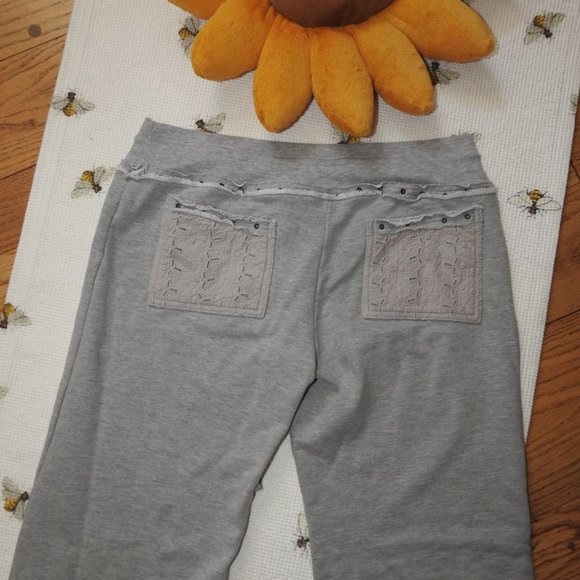 Lulumari Gray Pants Medium - Picture 6 of 6